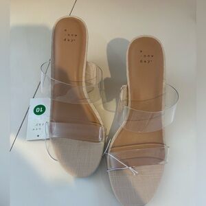 A New Day Women's Transparent and Tan Sandals